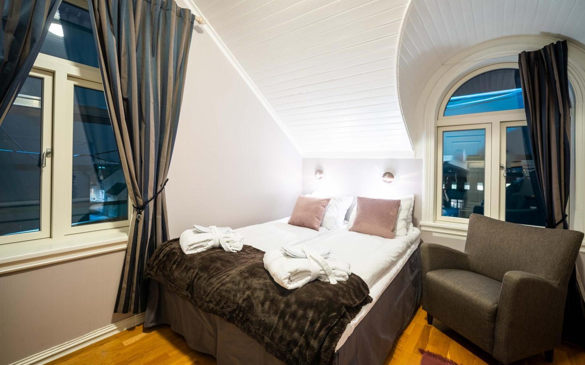 Enter Tromso - Exclusive 4 Bedroom Villa Eksteriør billede